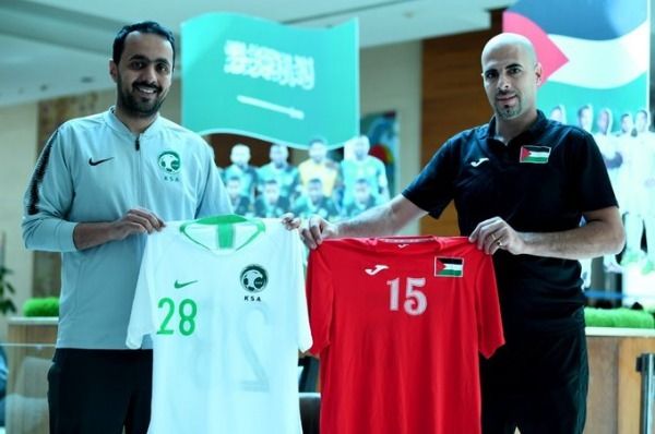 من الاجتماع الفني