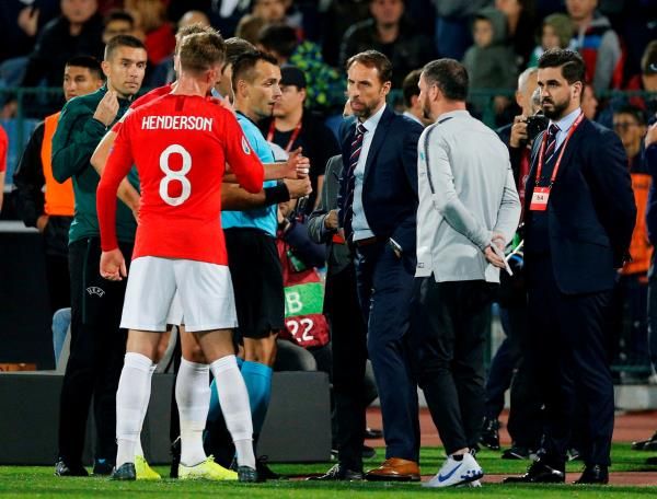 2019-10-14t200518z_595180862_rc1d28af1de0_rtrmadp_3_soccer-euro-bgr-eng-report_reuters