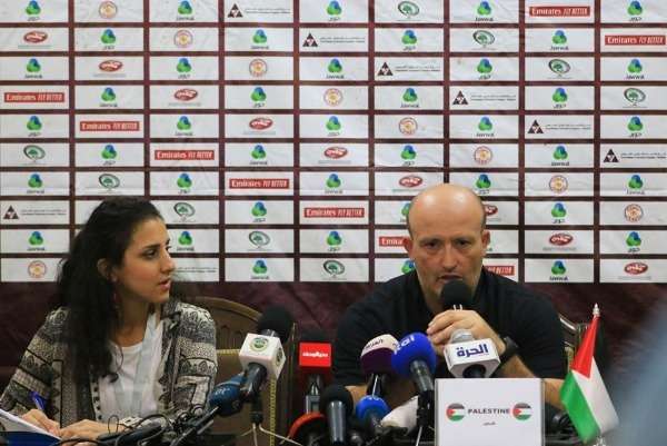 من المؤتمر الصحفي