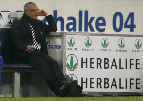 2010-11-05t215055z_01_ina17_rtridsp_3_soccer-germany_reuters