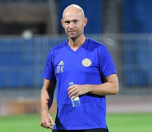 ?i=etoo%2fdomnsr9xoae9hwu