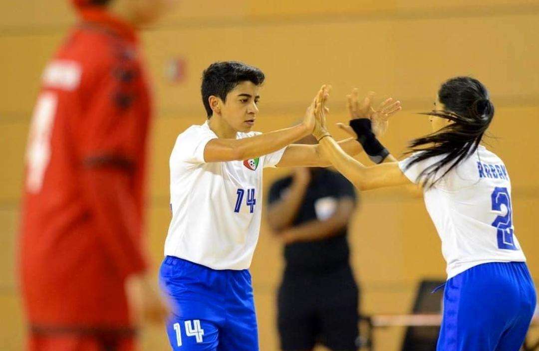 لاعبات الكويت بعد التفوق على أفغانستان