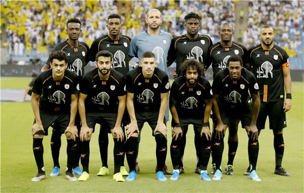 فريق الشباب