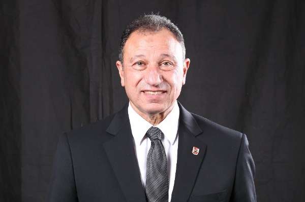 محمود الخطيب رئيس الأهلي