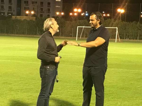 جانب من الجلسة