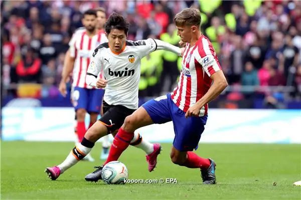 ?i=epa%2fsoccer%2f2019-10%2f2019-10-19%2f2019-10-19-07934025_epa