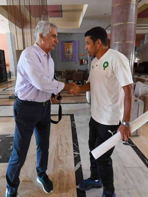 خليلوزيتش وعموتة