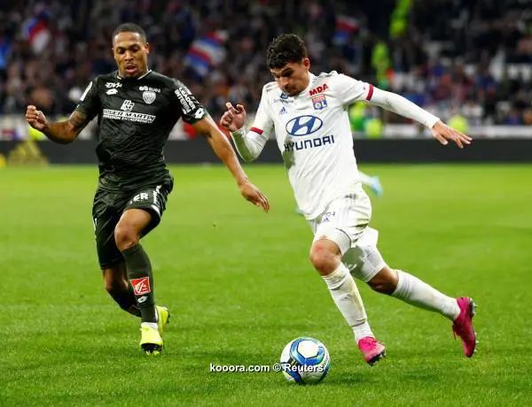 ?i=reuters%2f2019-10-19%2f2019-10-19t174030z_382812736_rc15efbaabc0_rtrmadp_3_soccer-france-lyo-dij-report_reuters