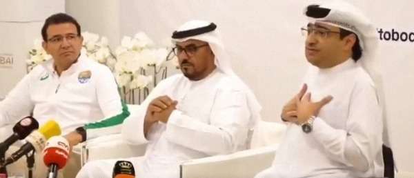 المتحدثون في المؤتمر الصحفي