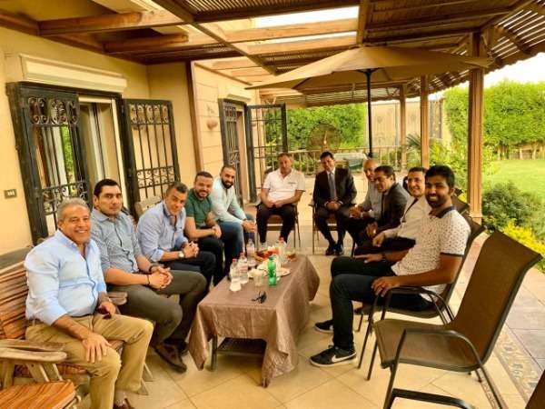 من الاجتماع