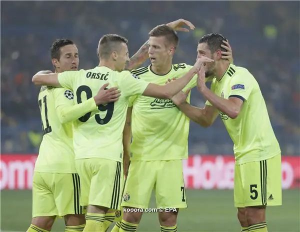 ?i=epa%2fsoccer%2f2019-10%2f2019-10-22%2f2019-10-22-07941210_epa