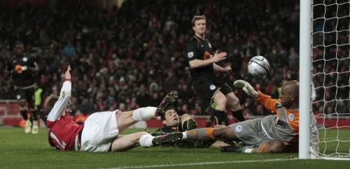 2010-11-30t212629z_01_edy06_rtridsp_3_soccer-england-cup_reuters