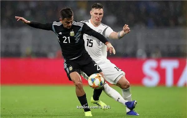 ?i=epa%2fsoccer%2f2019-10%2f2019-10-09%2f2019-10-09-07908626_epa