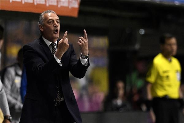 جوستافو ألفارو