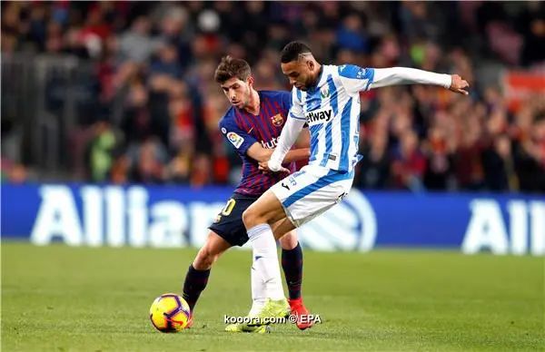 ?i=epa%2fsoccer%2f2019-01%2f2019-01-20%2f2019-01-20-07304351_epa