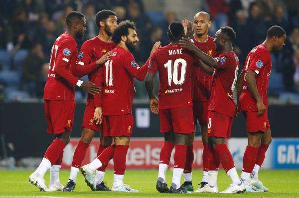 احتفال لاعبي ليفربول