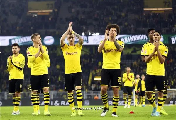 ?i=epa%2fsoccer%2f2019-10%2f2019-10-19%2f2019-10-19-07934652_epa