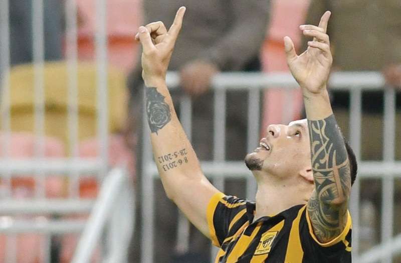 إيمليانو فيكيو 