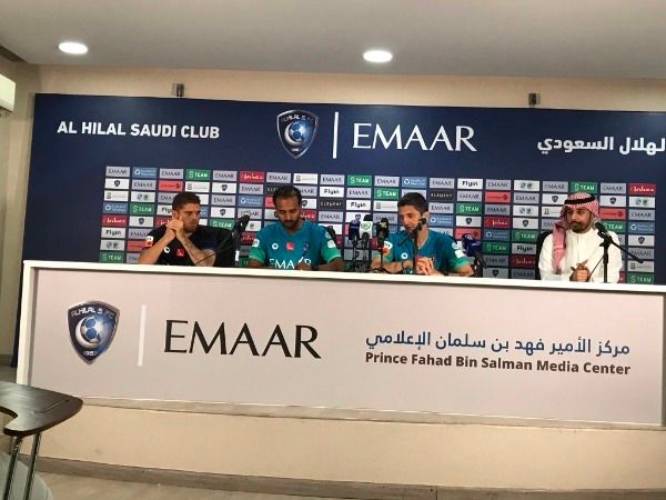 من المؤتمر الصحفي