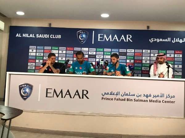 من المؤتمر الصحفي