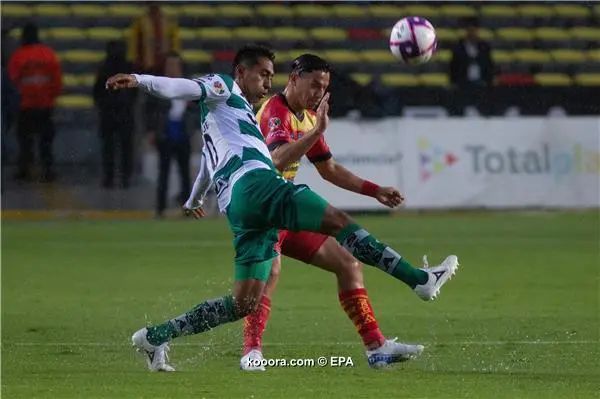 ?i=epa%2fsoccer%2f2019-10%2f2019-10-26%2f2019-10-26-07950197_epa