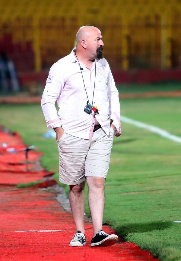 عبد الملك آيت