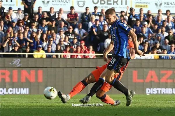 ?i=epa%2fsoccer%2f2019-10%2f2019-10-27%2f2019-10-27-07954004_epa