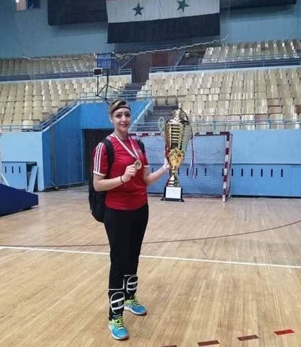 علا أبو غزالة