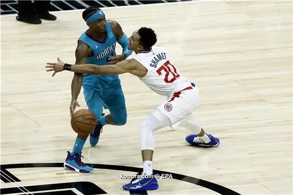 ?i=epa%2fbasketball%2f2019-10%2f2019-10-29-07957331_epa