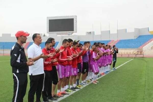لاعبو أم القطين