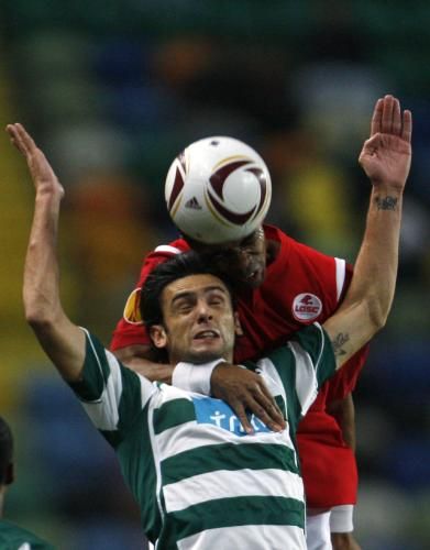 2010-12-01t210951z_01_rfm04_rtridsp_3_soccer-europe_reuters