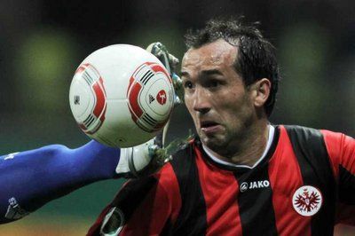 2010-10-27-00000102415851