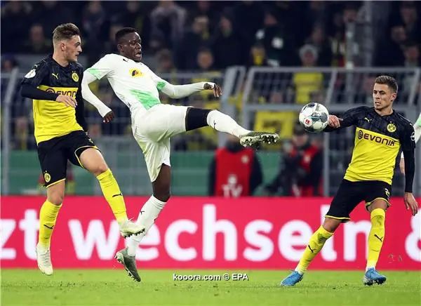 ?i=epa%2fsoccer%2f2019-10%2f2019-10-30%2f2019-10-30-07960892_epa