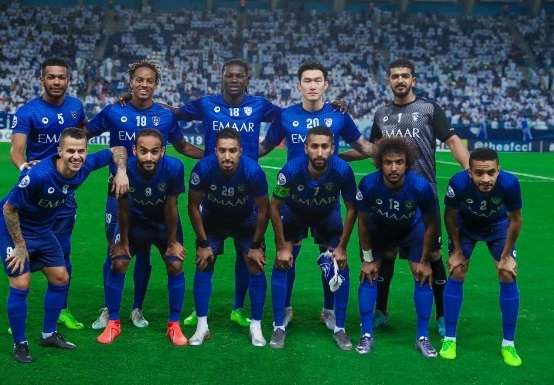 لاعبو الهلال السعودي