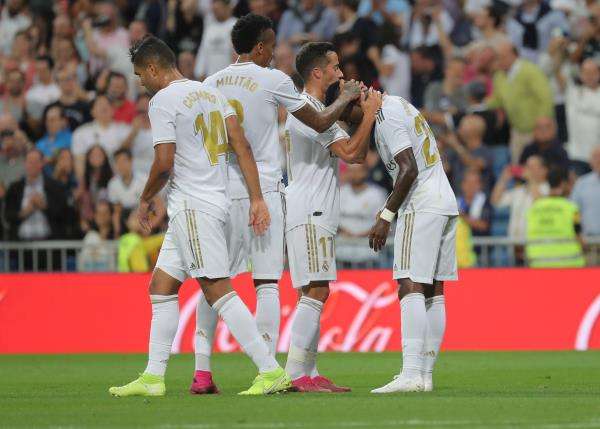 لاعبو ريال مدريد 