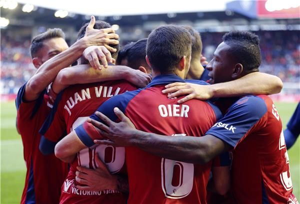 فرحة لاعبي أوساسونا 