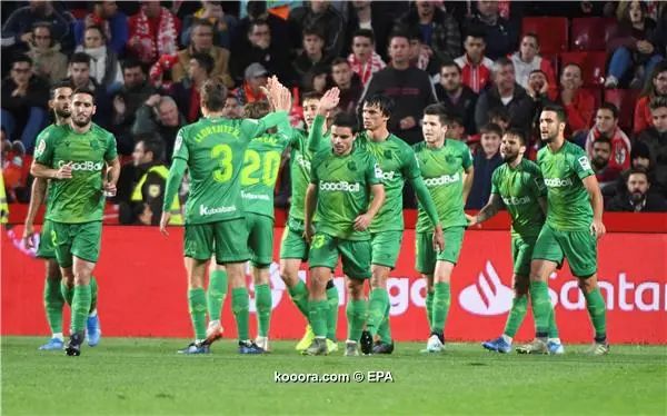 ?i=albums%2fmatches%2f1701275%2f2019-11-03-07970414_epa