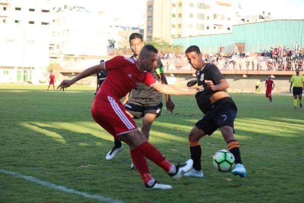 من لقاء الأهلي واتحاد خانيونس