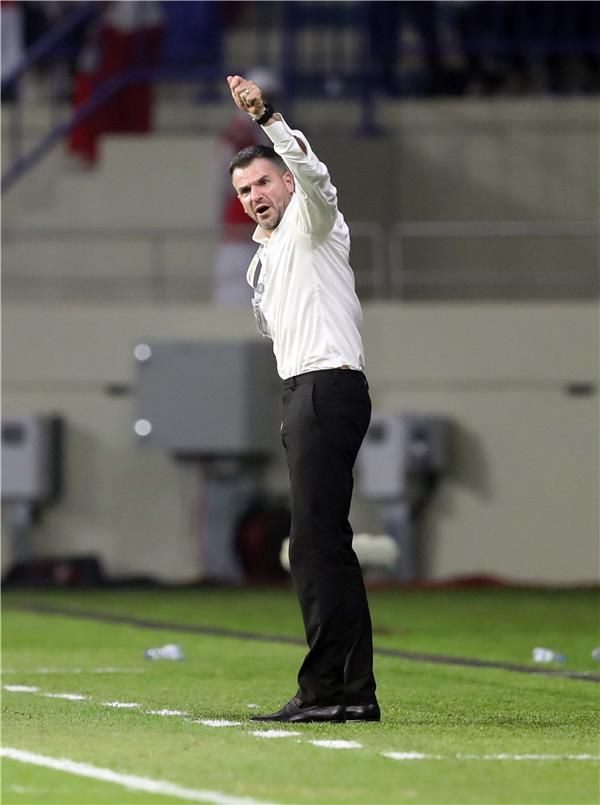 سايمون مكمنيمي