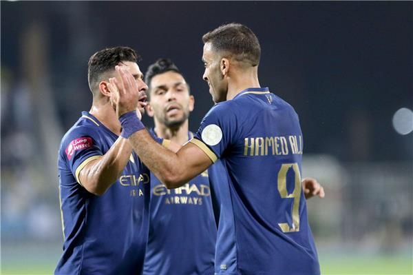 لاعبو النصر