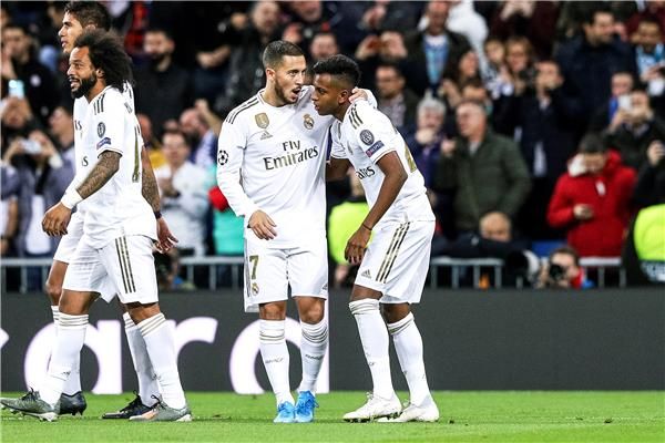 لاعبو ريال مدريد 