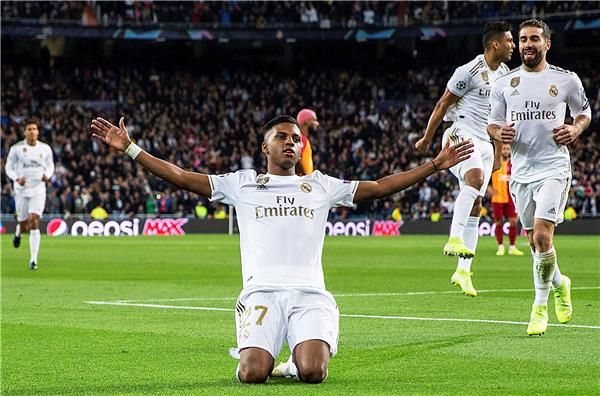 رودريجو سجل هاتريك ضد جالطة سراي