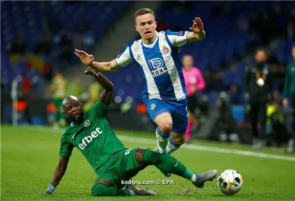 ?i=epa%2fsoccer%2f2019-11%2f2019-11-07%2f2019-11-07-07980125_epa