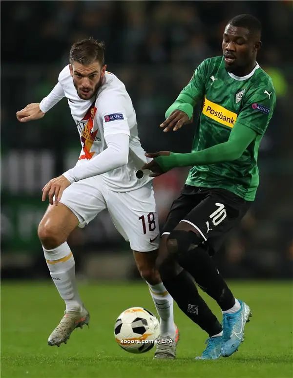 ?i=epa%2fsoccer%2f2019-11%2f2019-11-07%2f2019-11-07-07980111_epa