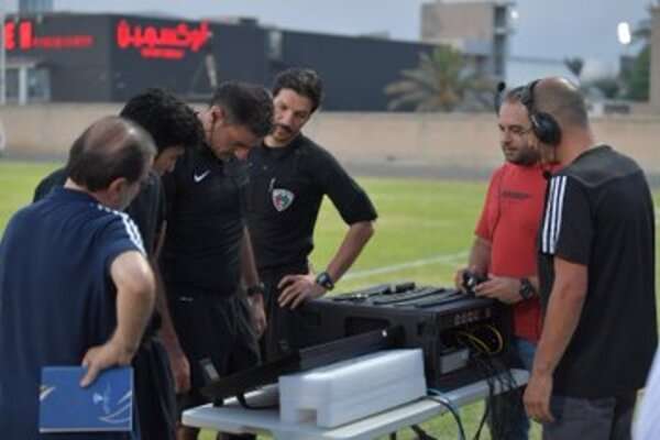 إحدى مواجهات الدوري