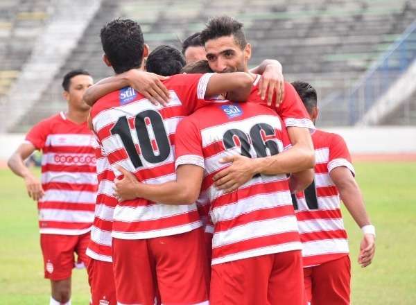 لاعبو الإفريقي 