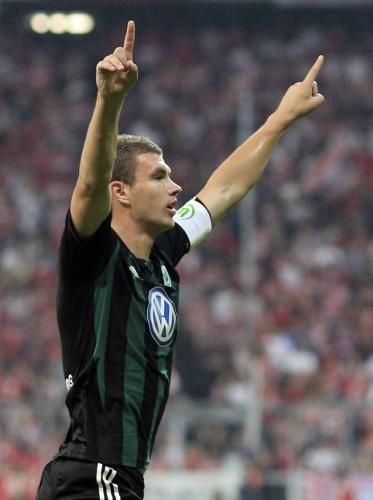 2010-08-20t200541z_01_mda09_rtridsp_3_soccer-germany_reuters