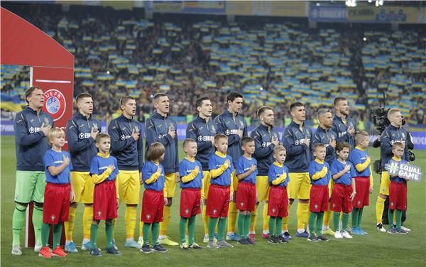 لاعبو أوكرانيا 