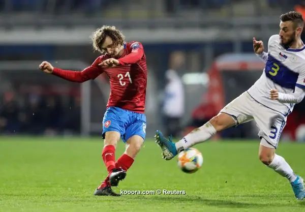 ?i=reuters%2f2019-11-14%2f2019-11-14t211623z_553459870_rc29bd92u8n7_rtrmadp_3_soccer-euro-cze-kvx-report_reuters