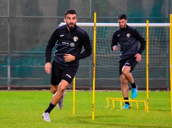 من تدريبات منتخب الأردن اليوم
